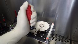 Hard Drive Repair Gefund-IT Data Recovery Cleanroom Plus